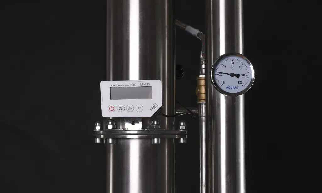 dephlegmator-of-the-distilling-machine_1.webp