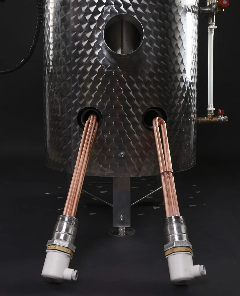 kettle-in-a-close-view_2.webp
